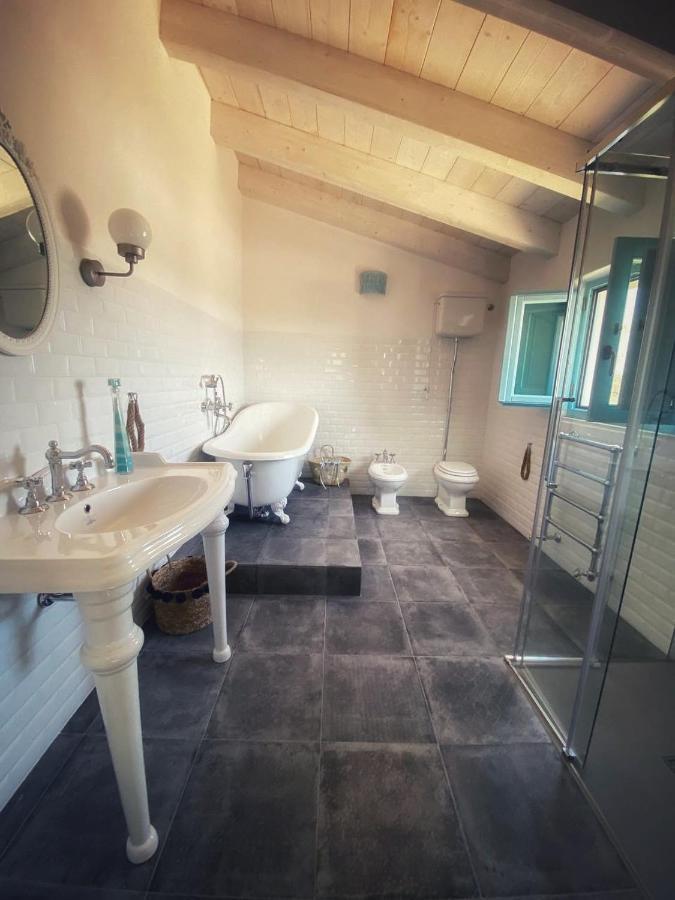 Massidda Country Retreat Villa ซานตา เตเรซา กัลลูรา ภายนอก รูปภาพ